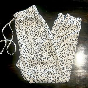Comfy women’s joggers. Black and white animal print.